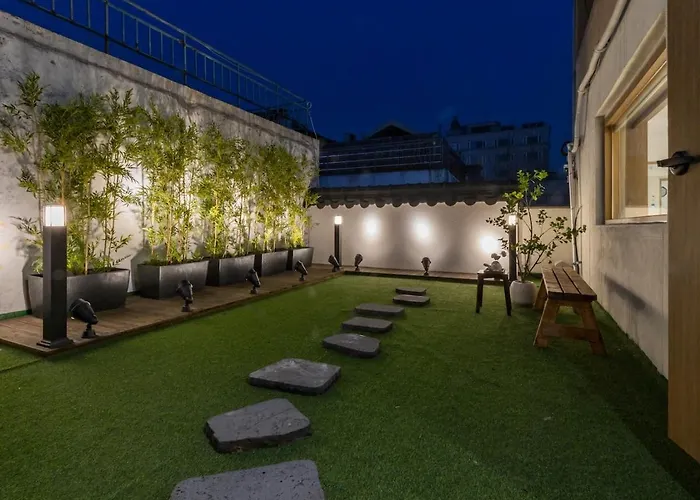 Sodamon Hanok Terrace Family Jongno